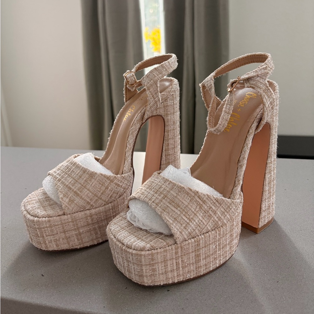 Chase + Chloe Rosetta Beige Platform 6” Heels Sz US 6 / EU 36 - Picture 3 of 7
